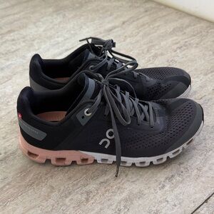 On Clouds — Running Women's Black and Pink Sneakers
